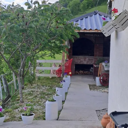 Ferienhaus Natural House Visoko